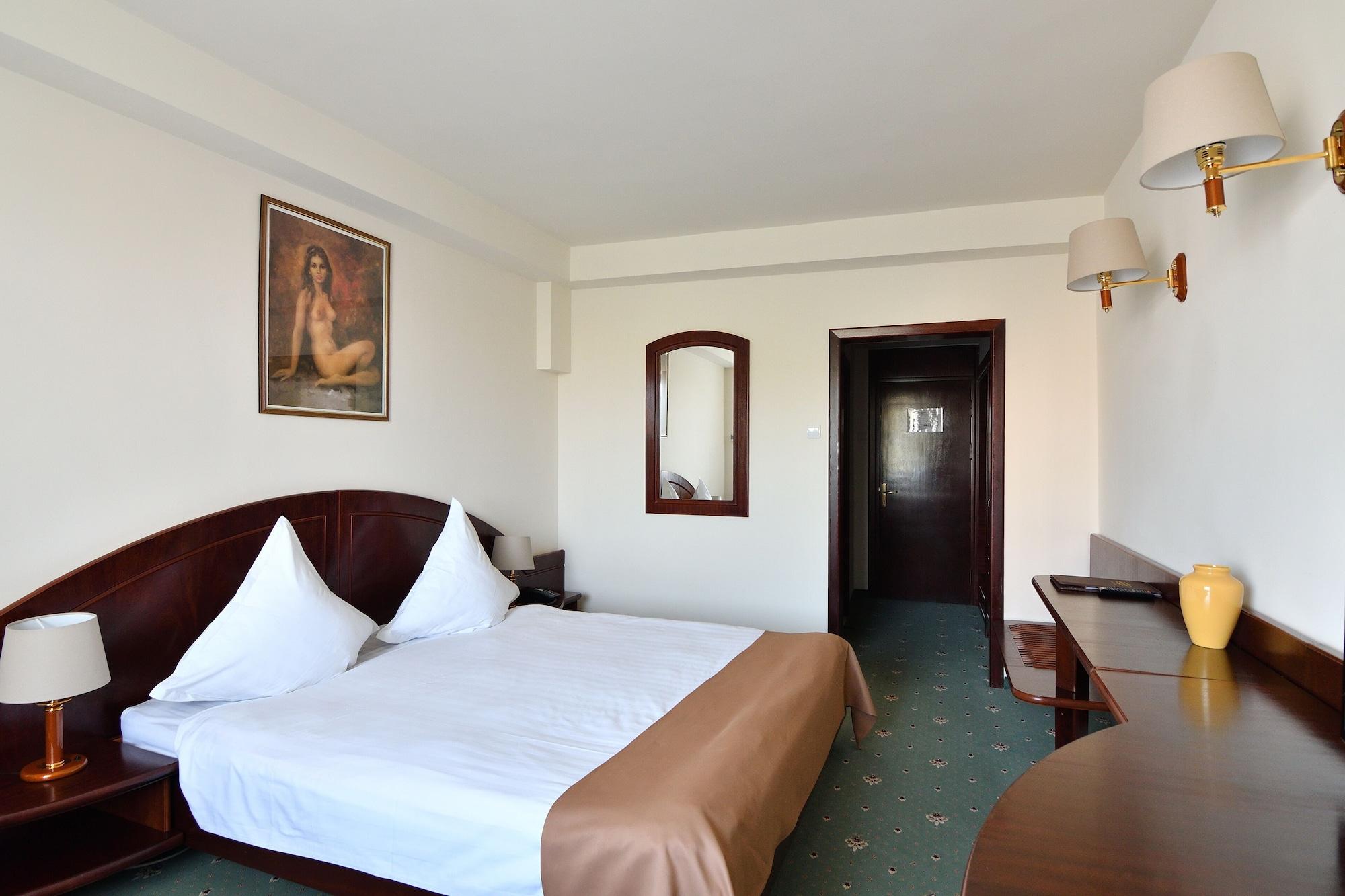 Hotel Delta 3 Tulcea Exterior foto