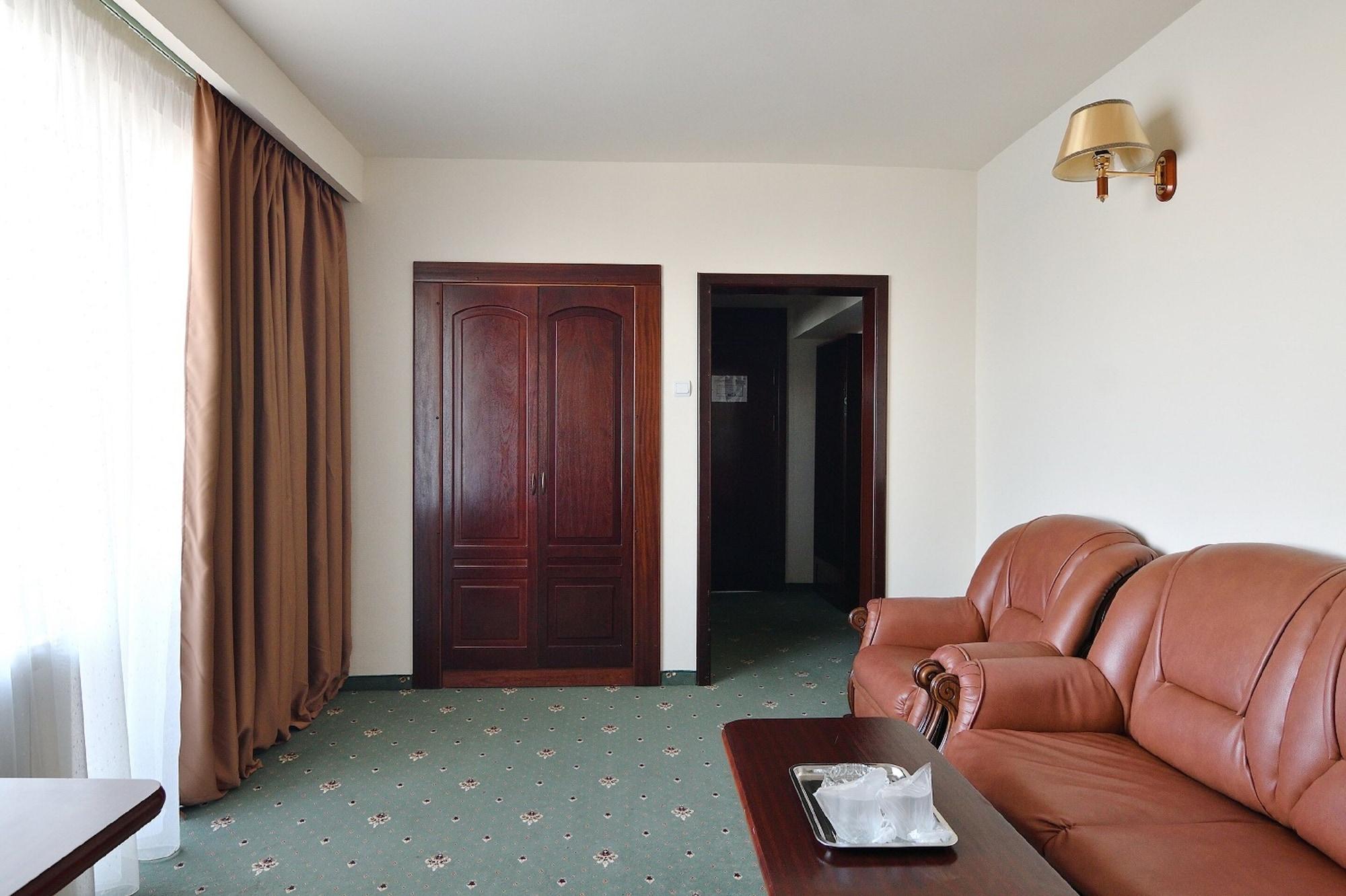Hotel Delta 3 Tulcea Exterior foto