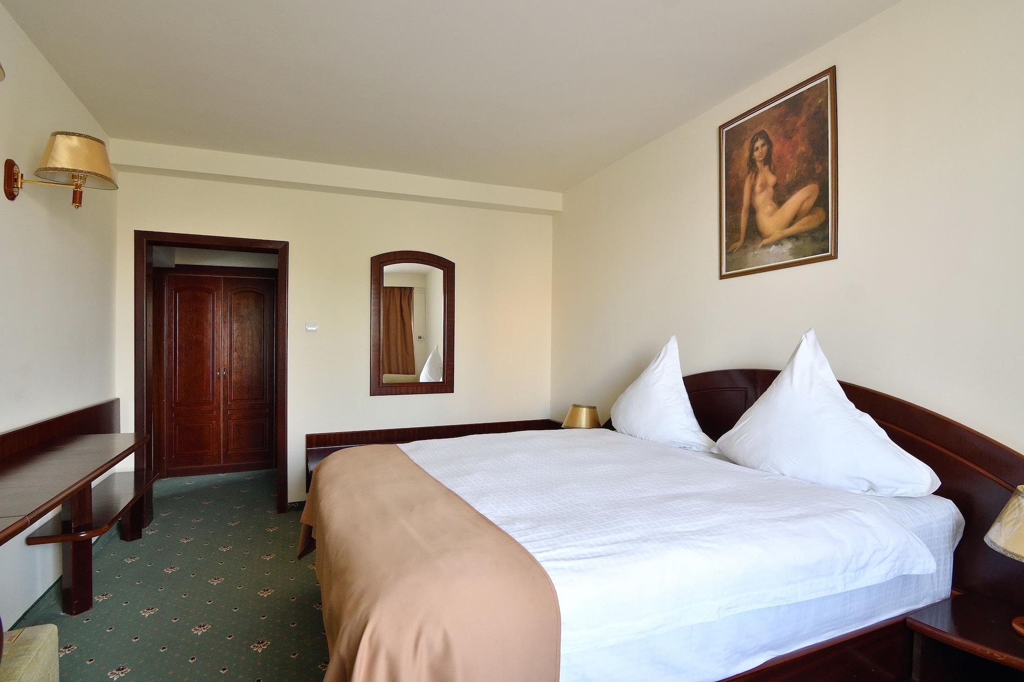 Hotel Delta 3 Tulcea Exterior foto