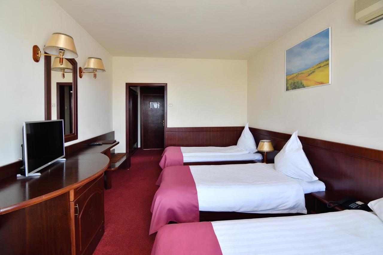 Hotel Delta 3 Tulcea Exterior foto