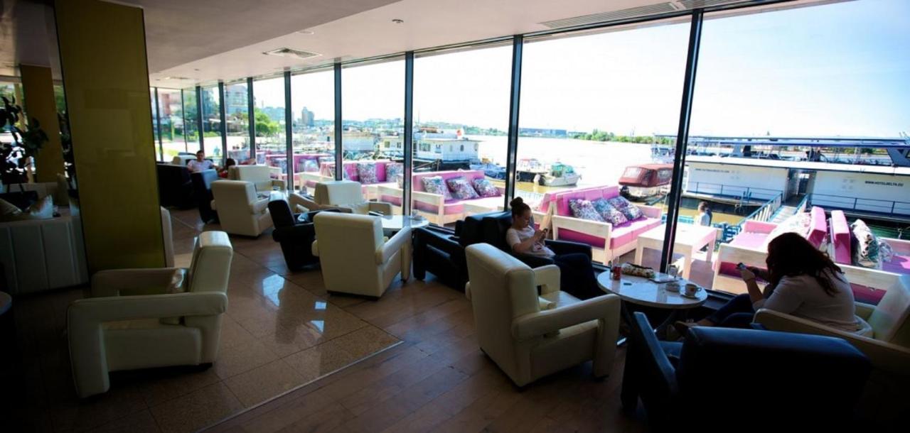 Hotel Delta 3 Tulcea Exterior foto